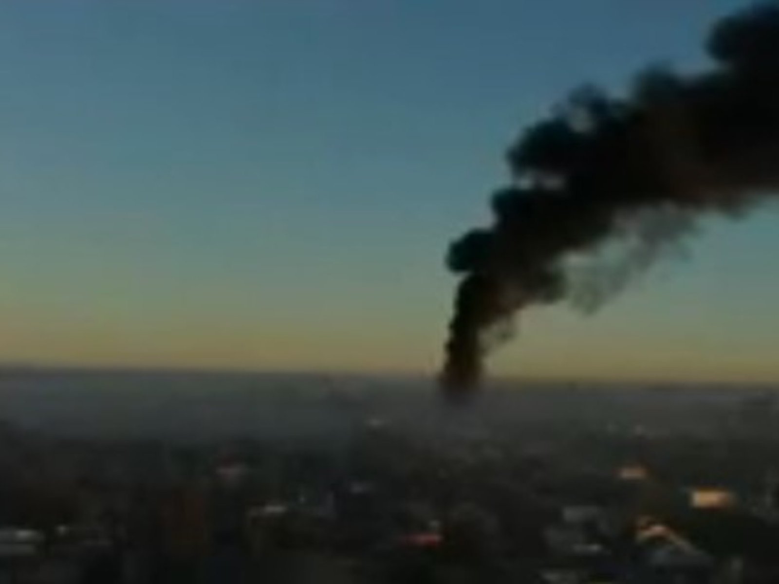 el dramático testimonio de un vecino mientras se escuchaban las detonaciones por el incendio de Merlo