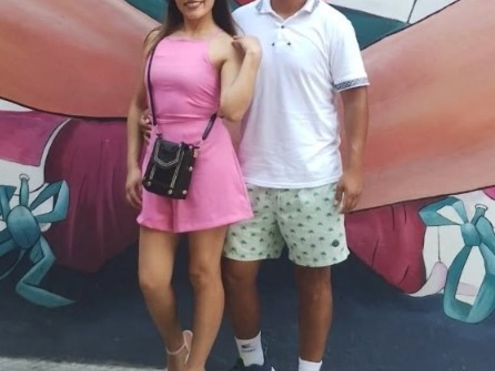 quien es el comisario acusado de avisarle a una prófuga que la iban a allanar