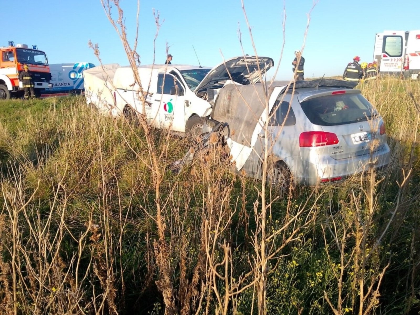 tres muertos y un herido tras un violento choque frontal