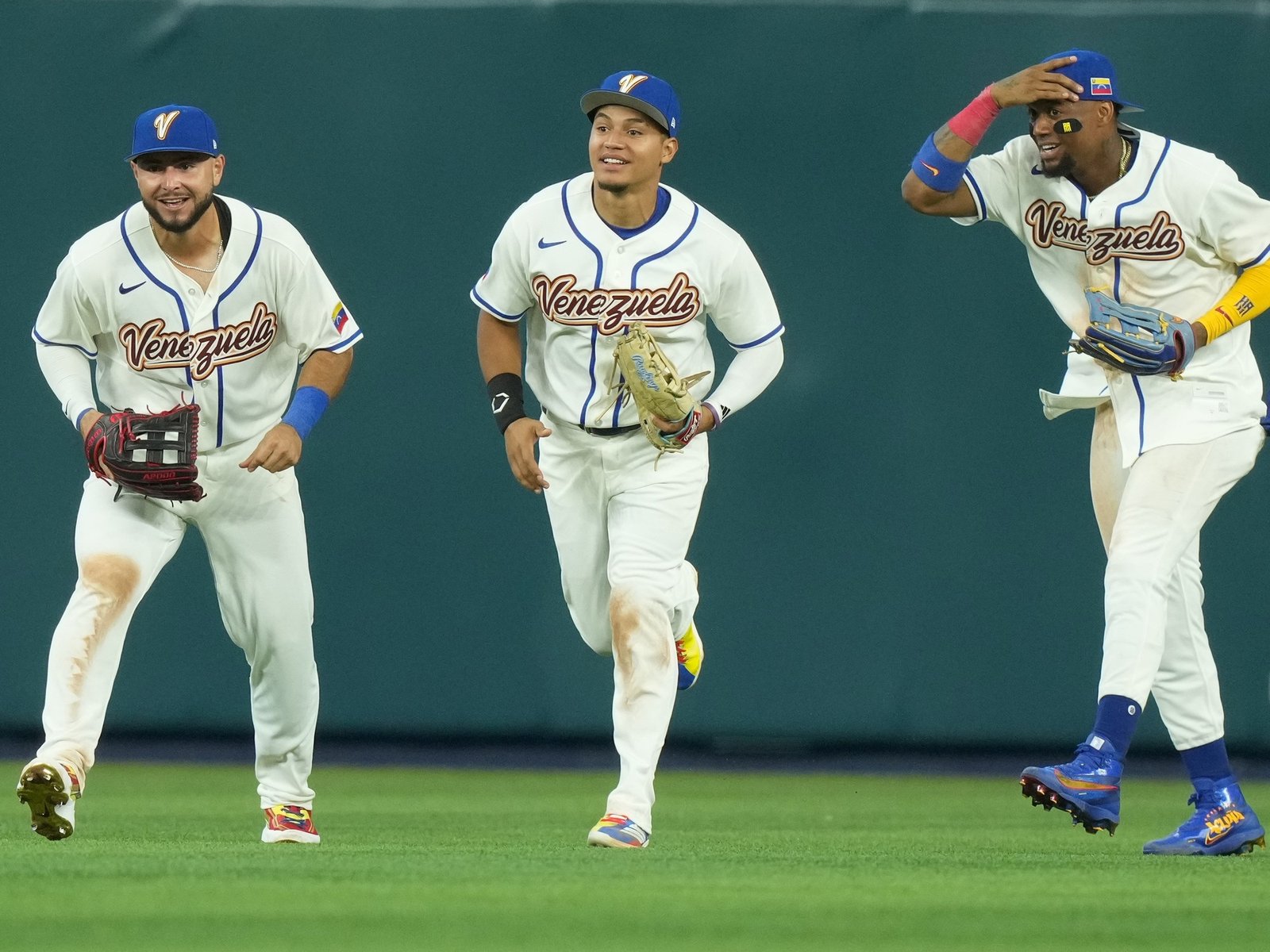 ¿Dónde ver EN VIVO Venezuela vs Israel por el Clásico Mundial de Béisbol 2026? Las opciones por TV y streaming
