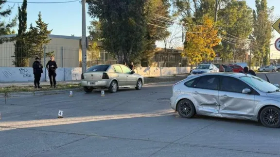 Accidente frente a la Escuela 151 dejó un niño herido