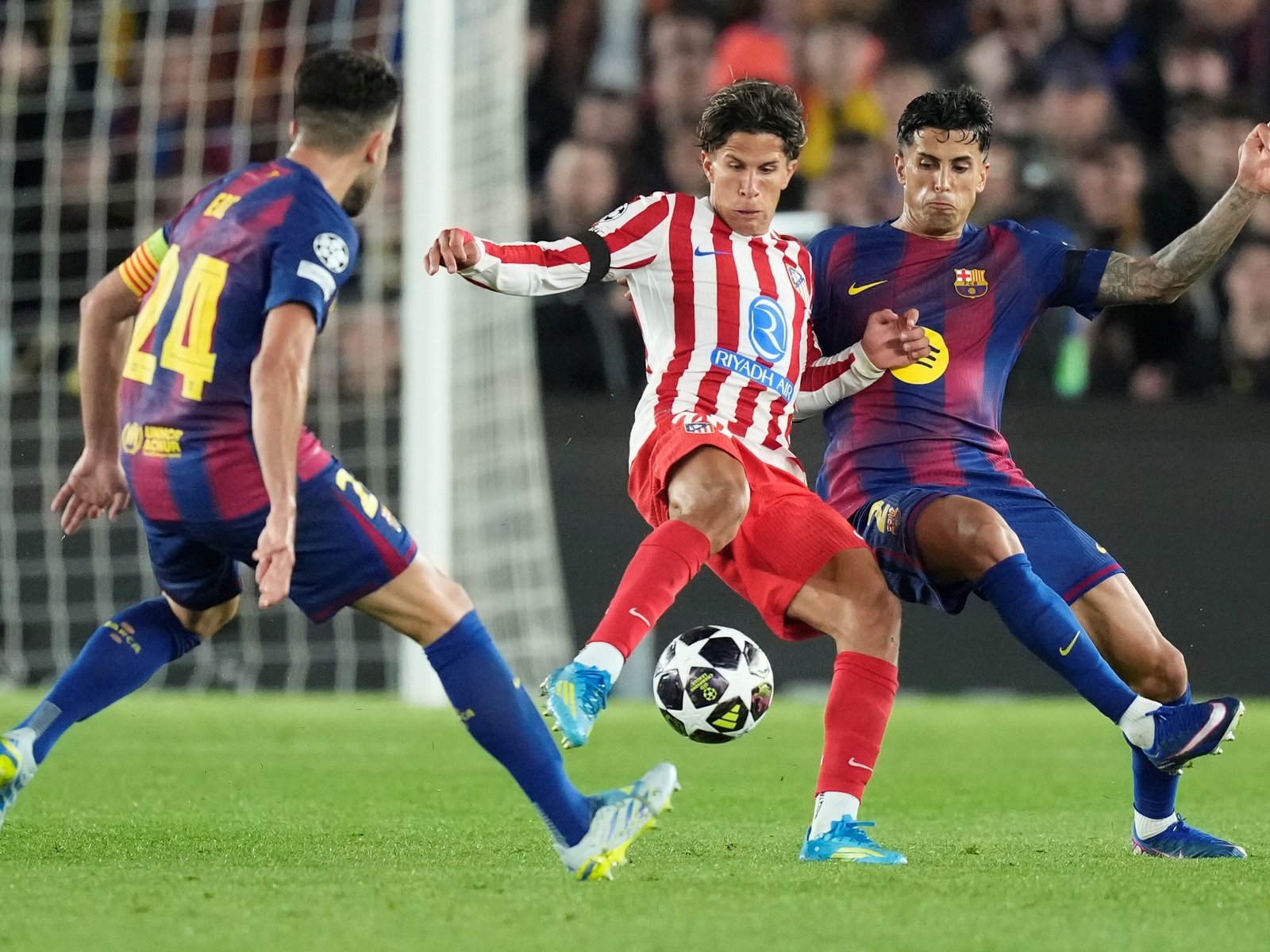 Atlético de Madrid vs. Barcelona, por la Champions League, EN VIVO: dónde ver, hora y formaciones