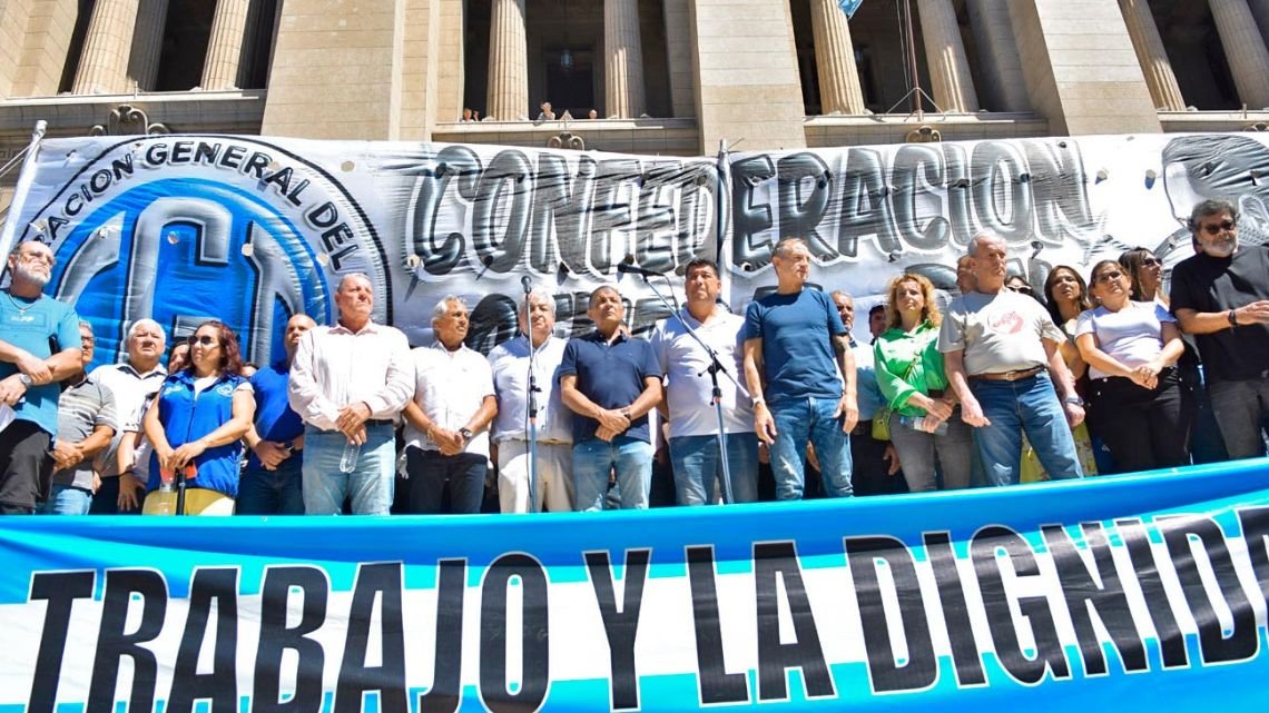 CGT: se reúne la cúpula y busca una movilización conjunta con la Iglesia por el Día de los Trabajadores