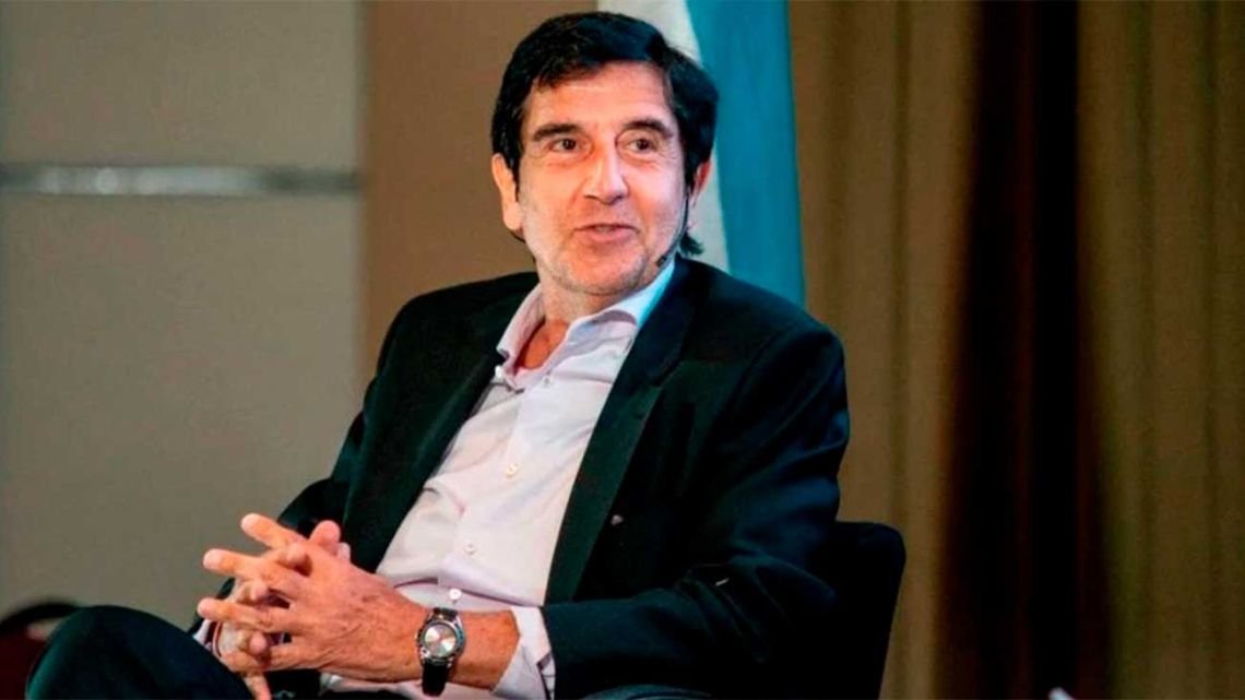 Carlos Melconian: “Si venías a cerrar el Banco Nación, andá a sacar préstamo al Santander”