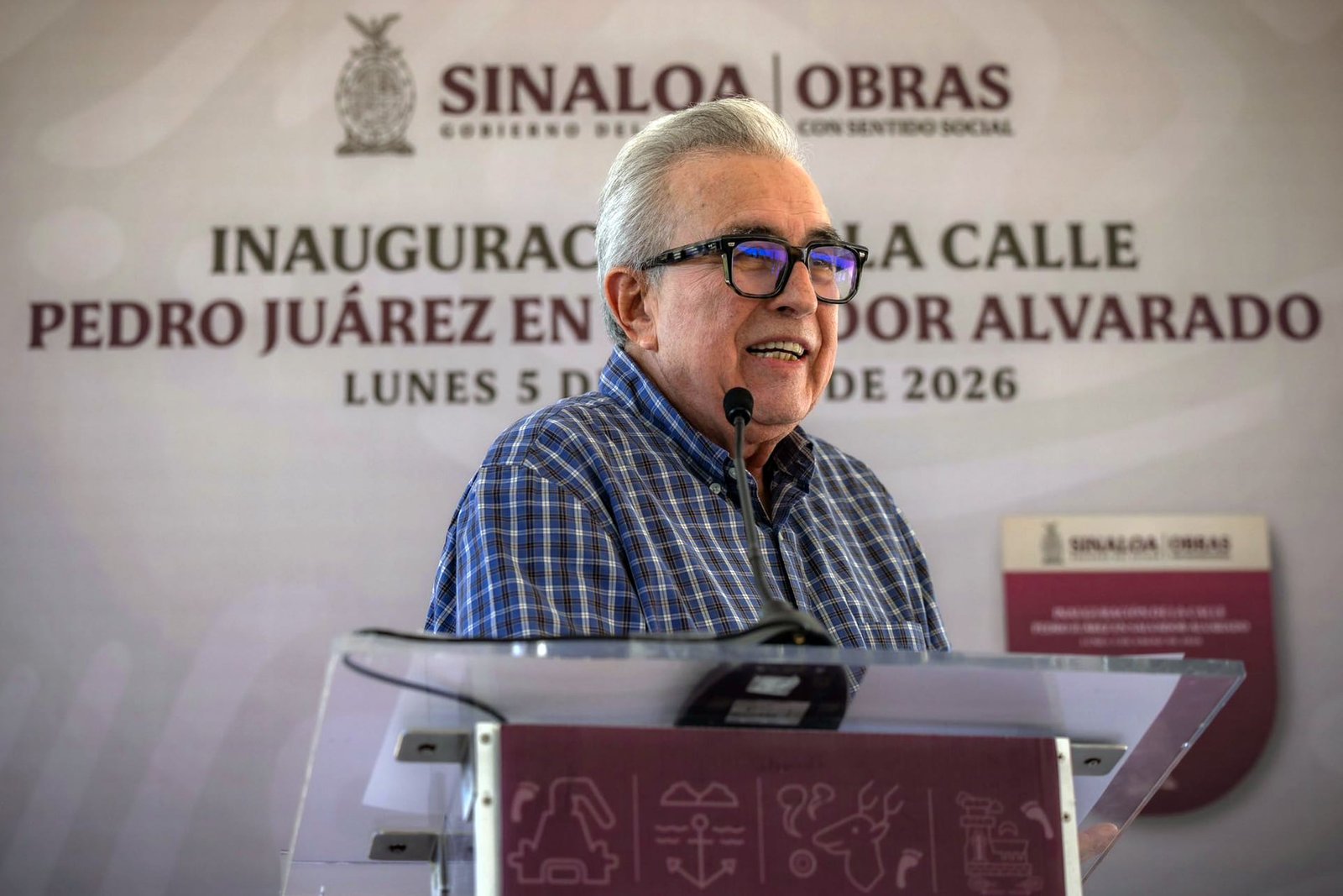 El gobernador de Sinaloa descarta renunciar tras las acusaciones de Estados Unidos de vínculos con el narco