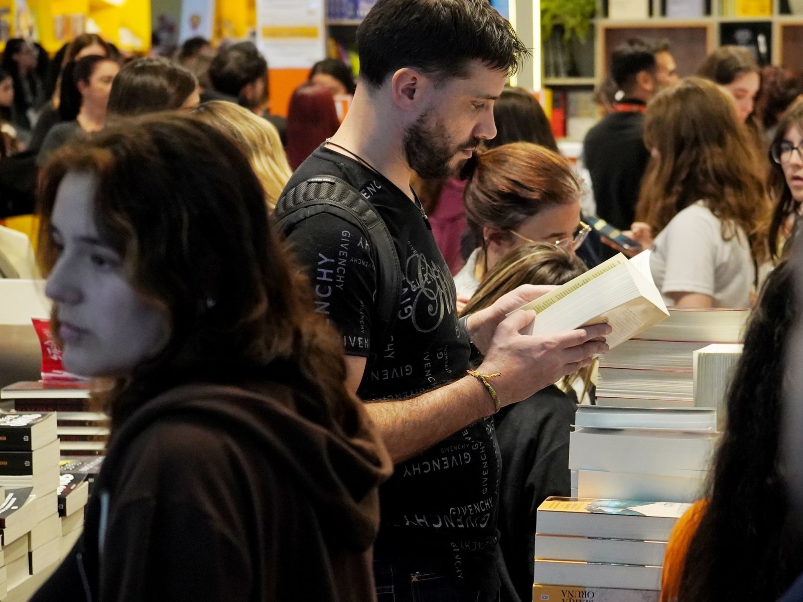 Feria del Libro 2026: los recomendados de hoy 27 de abril