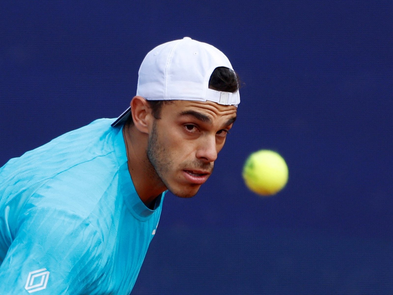 Fran Cerúndolo va por los cuartos de final en la Caja Mágica tras la derrota de Solana Sierra