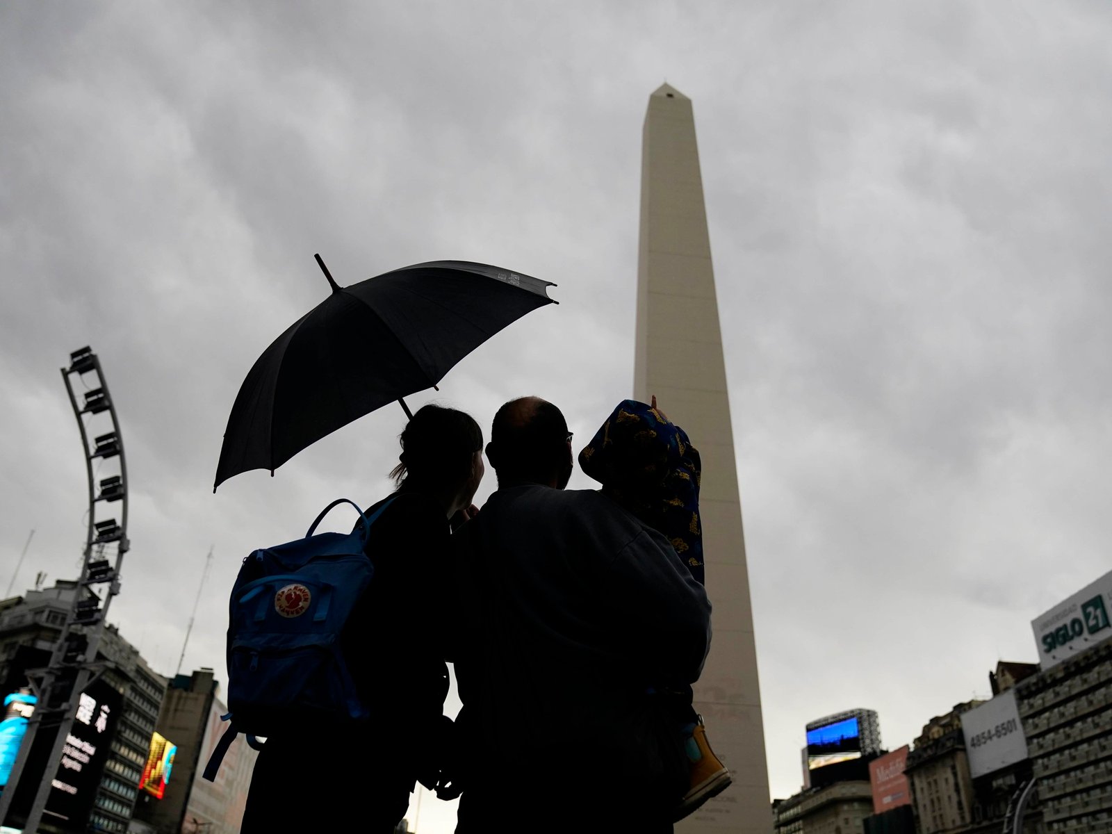 La Ciudad y buena parte de la provincia de Buenos Aires bajo alerta amarilla por lluvias este lunes