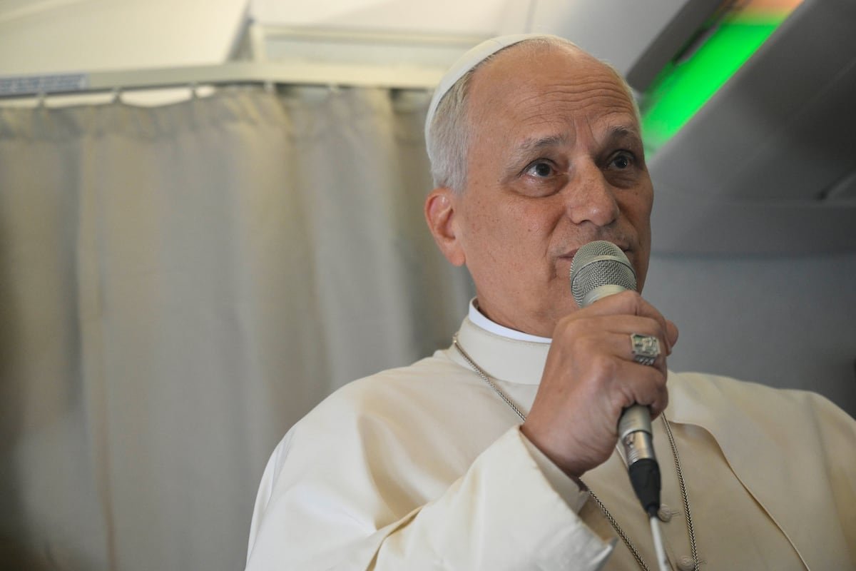 La foto del niño musulmán que lleva consigo el papa León XIV | Internacional