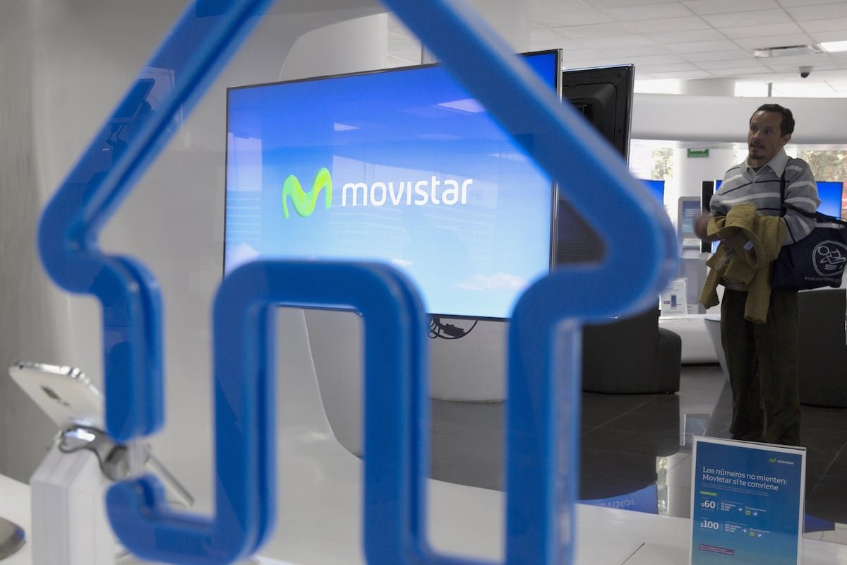 Telefónica vende su negocio en México por 390 millones de euros con fuertes minusvalías | Economía