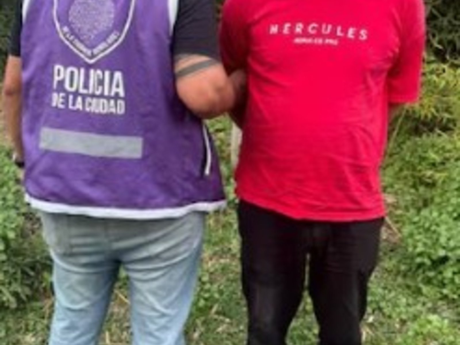 Tenía pedido de captura internacional por violación en Paraguay, se escapó y abusó de una menor en Argentina