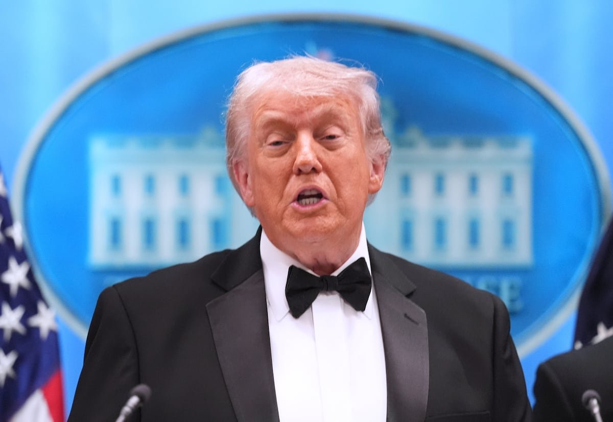 Trump, evacuado de la Cena de Corresponsales de la Casa Blanca por un intento de atentado | Internacional