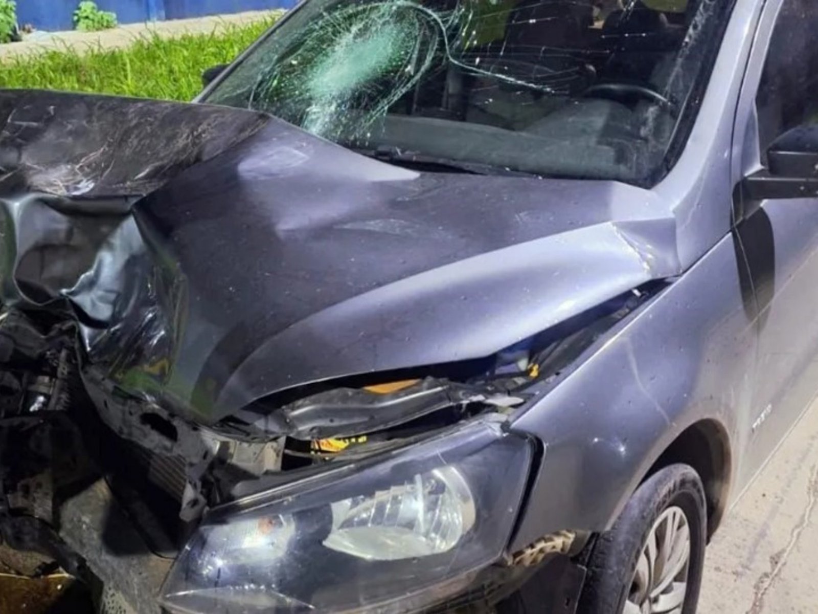 Un conductor borracho chocó una moto y mató a dos mujeres en Santa Fe