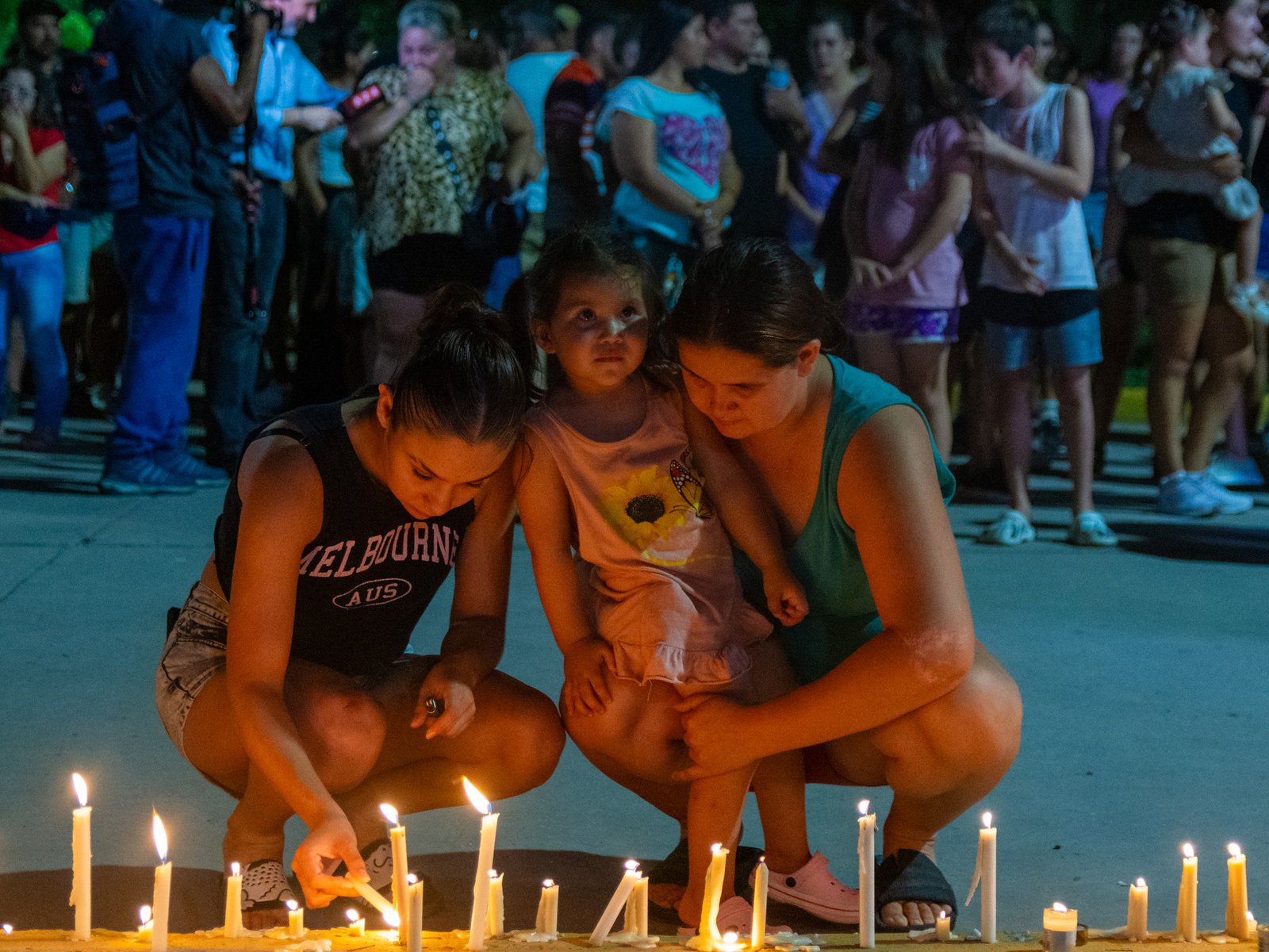 Un pueblo angustiado y triste y una fecha que quedará en la memoria de los vecinos de San Cristóbal