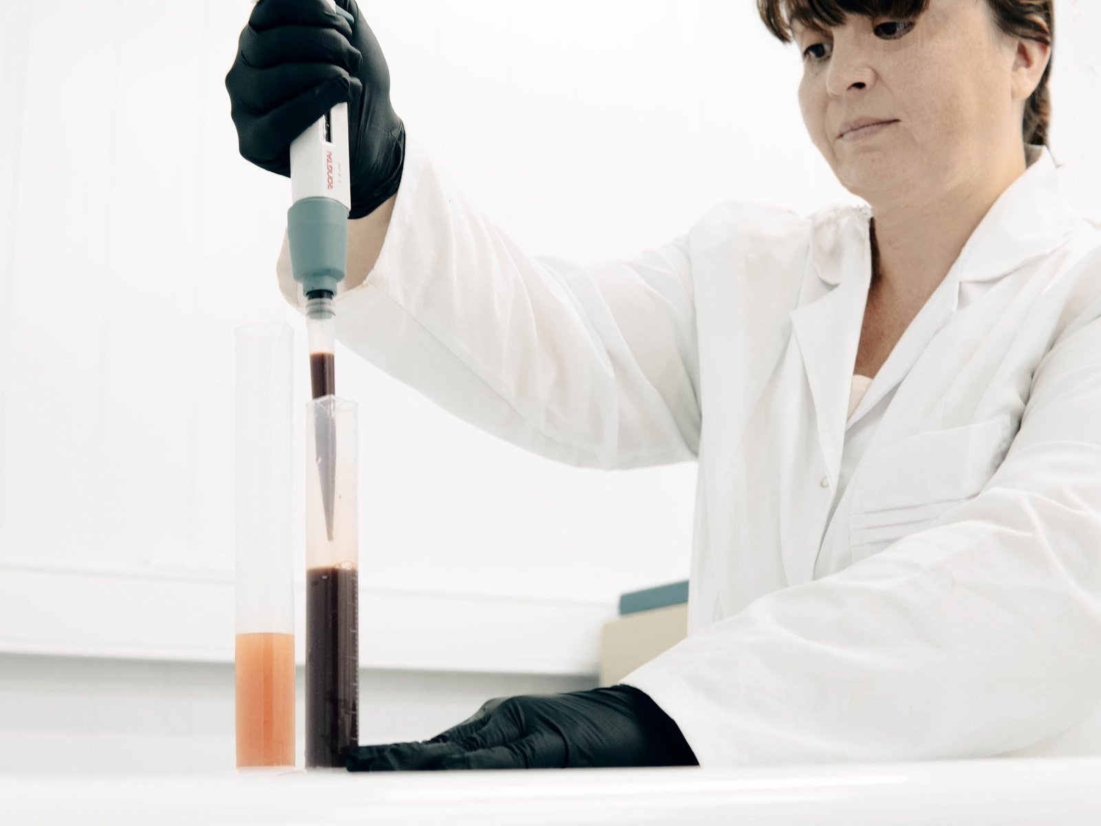 Una bióloga descubrió en un animal el remedio para salvar a su hijo y ahora tiene cada vez más aplicaciones