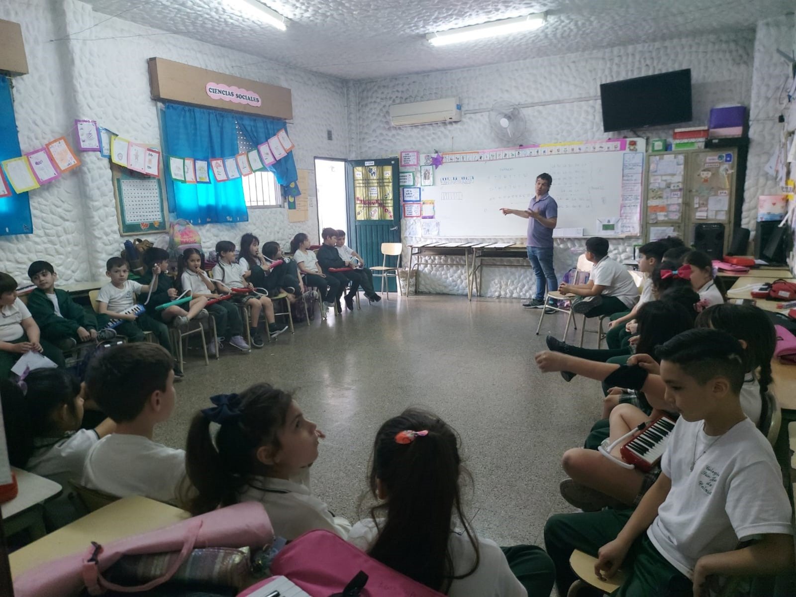 Una escuela argentina fue elegida entre las 50 mejores del mundo en un premio que entrega 1 millón de dólares