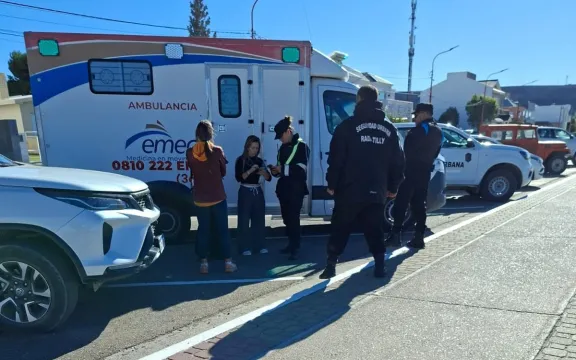 Una mujer fue mordida por un perro siberiano en Rada Tilly y debió ser trasladada a una clínica