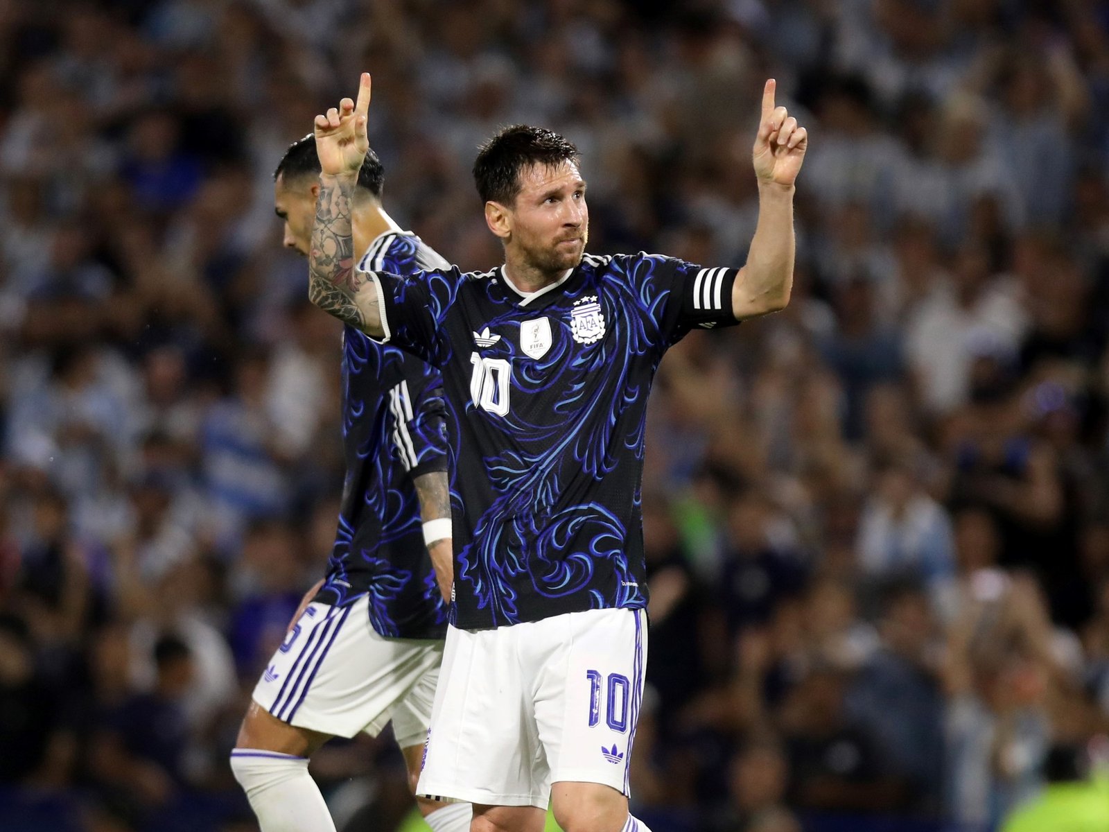 a qué hora y en qué ciudad