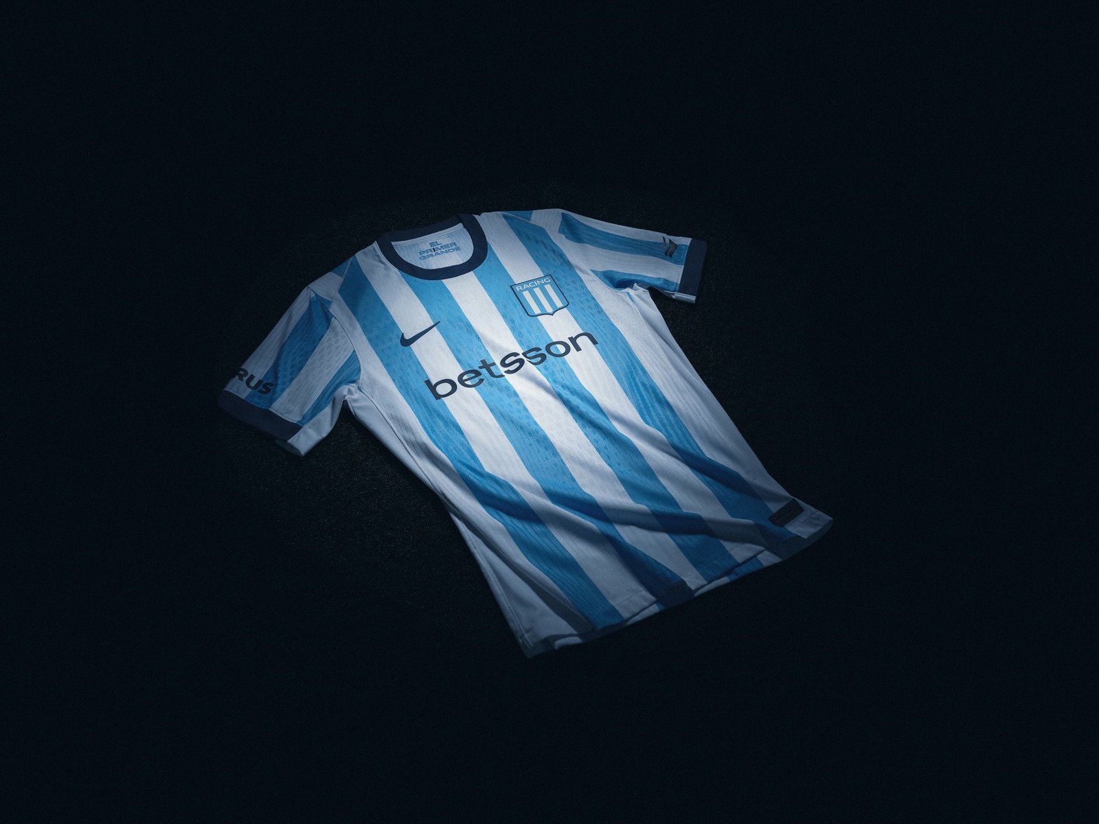 cuánto cuesta y cómo comprar el modelo que estrena en el clásico contra River por el Torneo Apertura