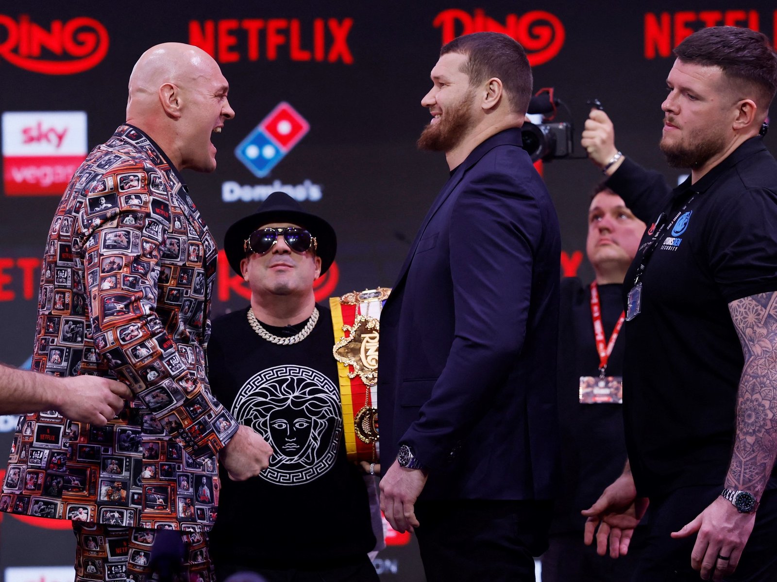 el Rey de los Gitanos enfrenta a Arslanbek Makhmudov y reabre otro capítulo de su impredecible historia sobre los rings