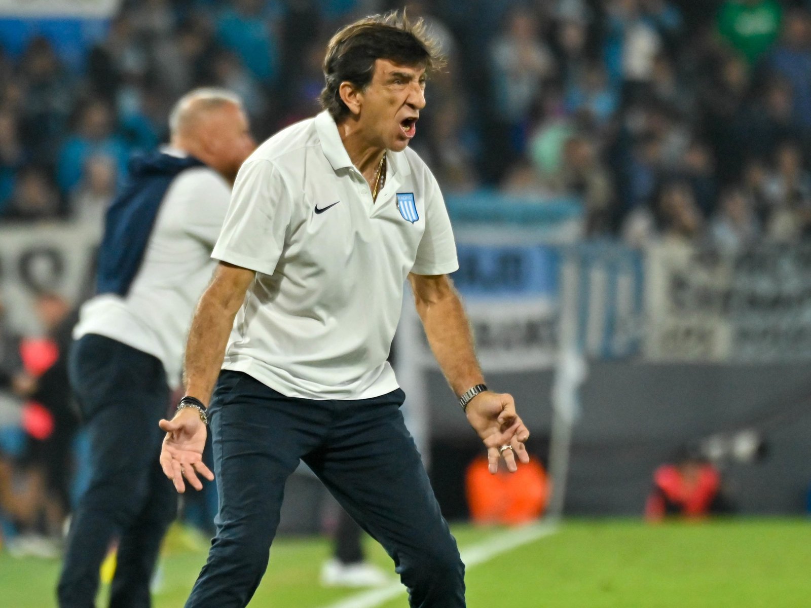 grieta política, jugadores que no paran de pedir perdón y una molotov de la que nadie se hace cargo