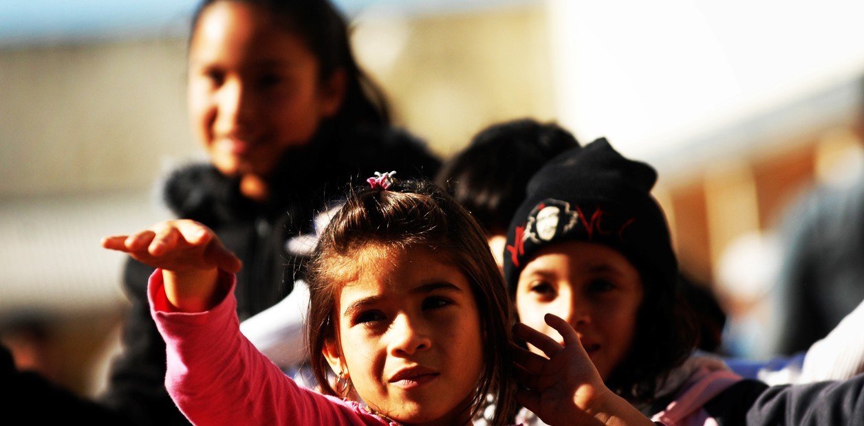 la calidad de vida de los chicos de clase baja mejoró pero empeoró en la clase media