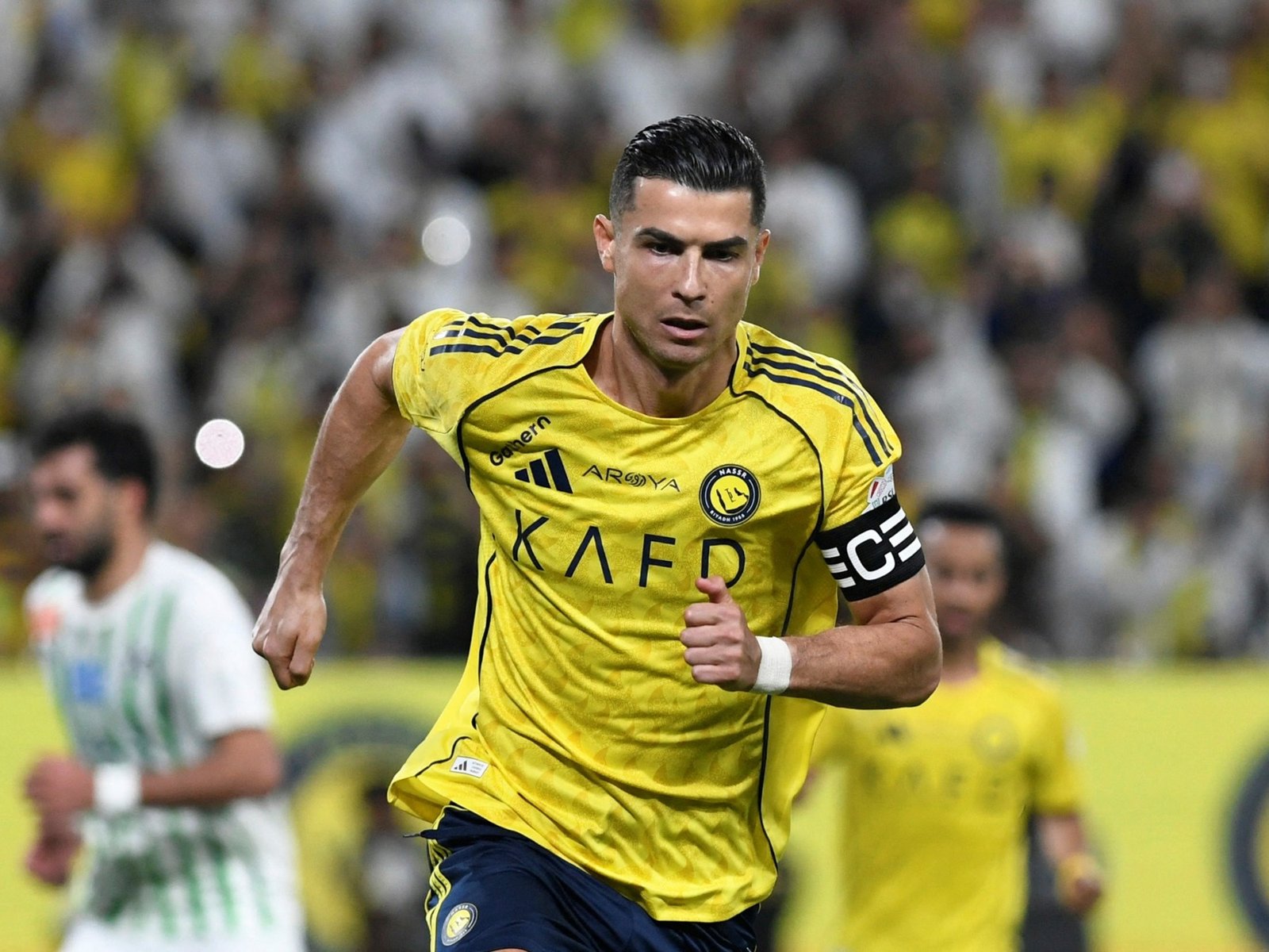 los rivales del Al Nassr denuncian favores arbitrales para darle su primer título