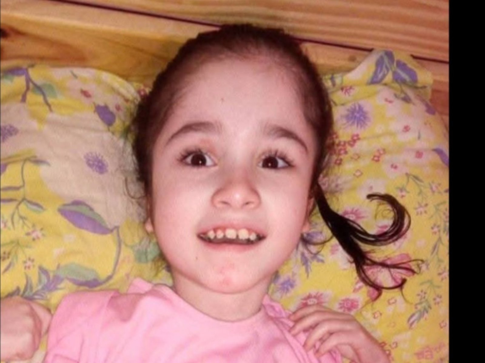 polémica por la liberación del padre de la chica con parálisis cerebral que llevaba un mes muerta en su cuarto