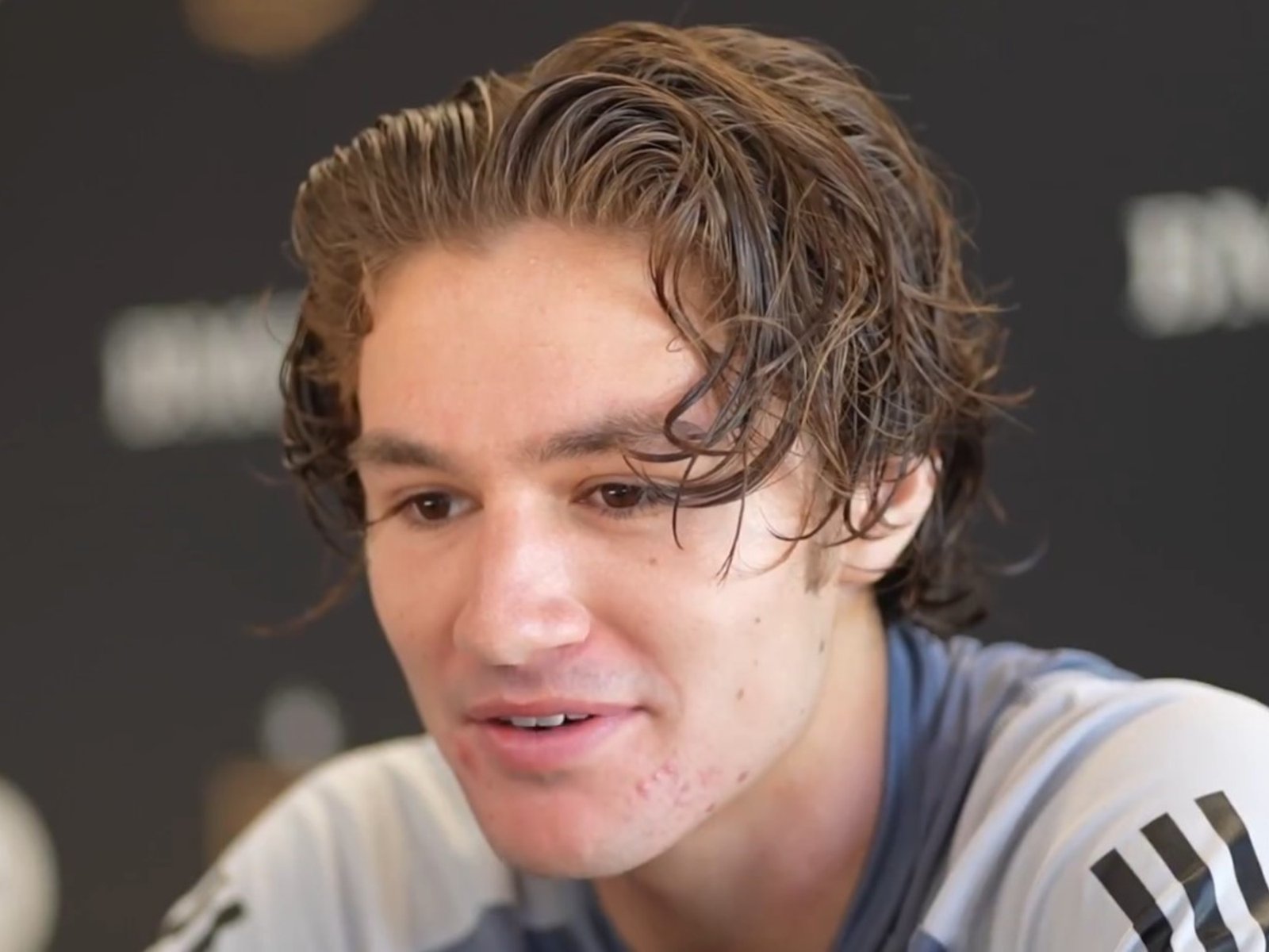 tiene 17 años, hizo un golazo en su debut y es seguido de cerca por Estados Unidos, México y Argentina