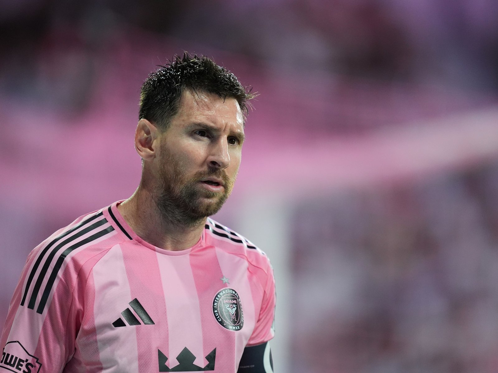 tiene futbolistas de 78 países y representantes de los seis continentes