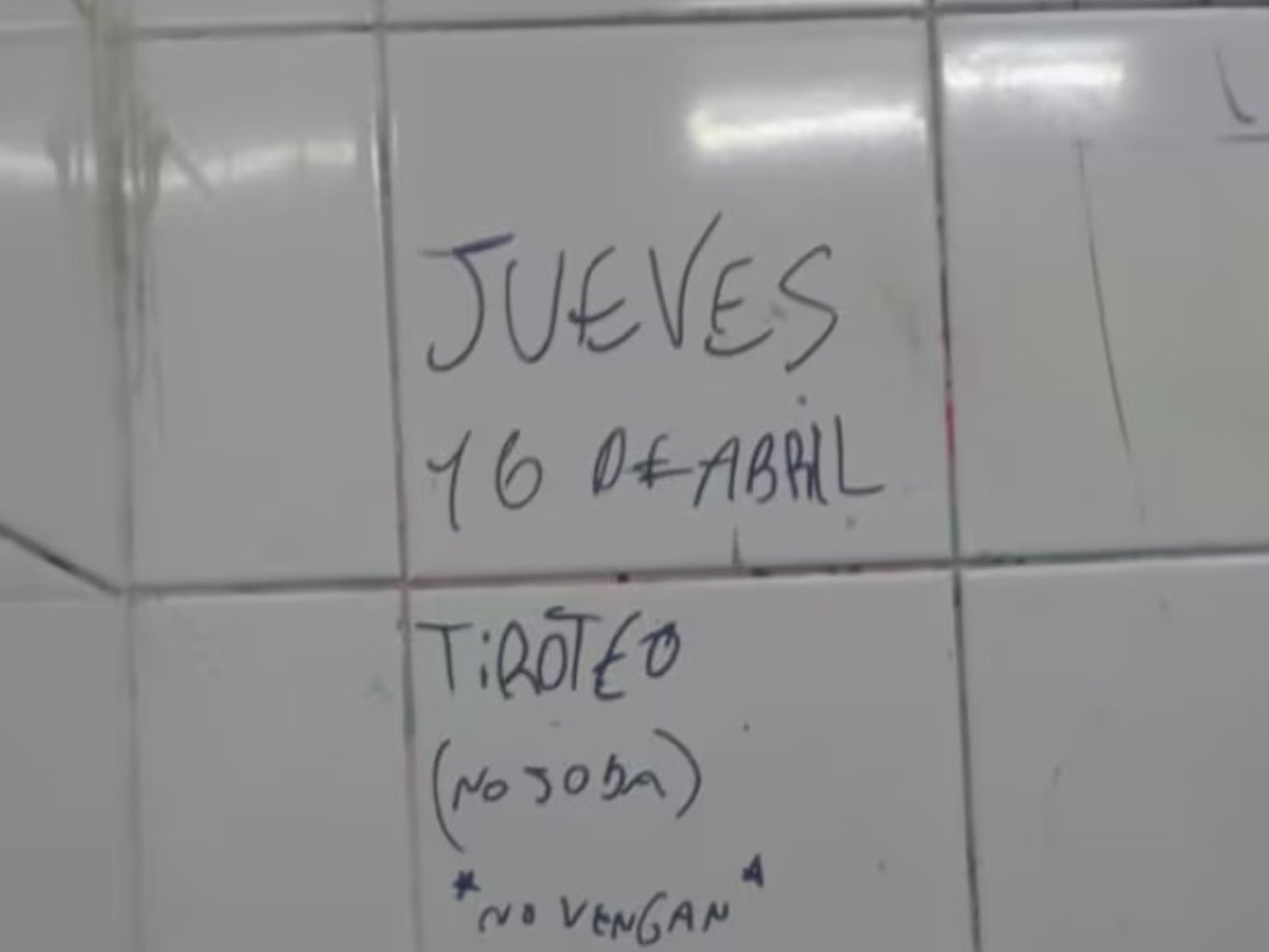 un alumno amenazó con "matar a tiros" a los docentes de su escuela y le encontraron un arsenal en su casa