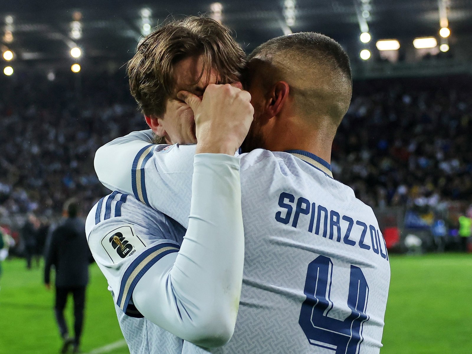 un ministro pide refundar el fútbol y los históricos hablan de "vergüenza"