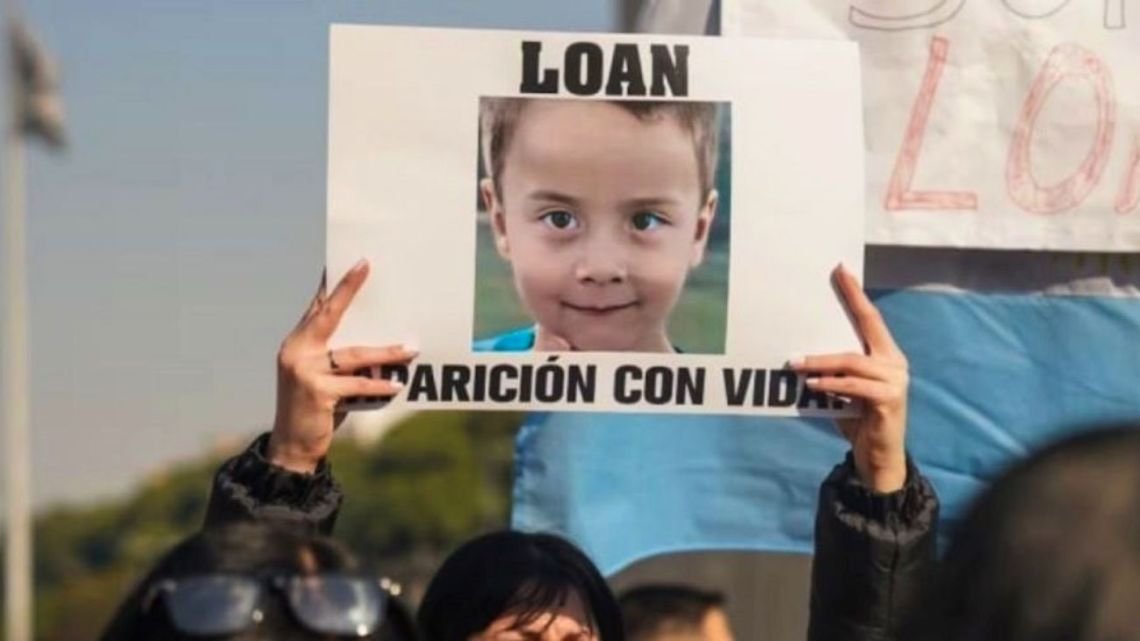 Caso Loan: la Justicia inspeccionó la casa de la abuela y el naranjal donde desapareció el niño
