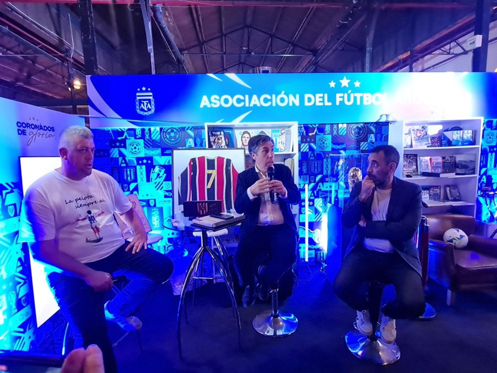 Chacarita celebró sus 120 años con una charla llena de pasión en la Feria del Libro