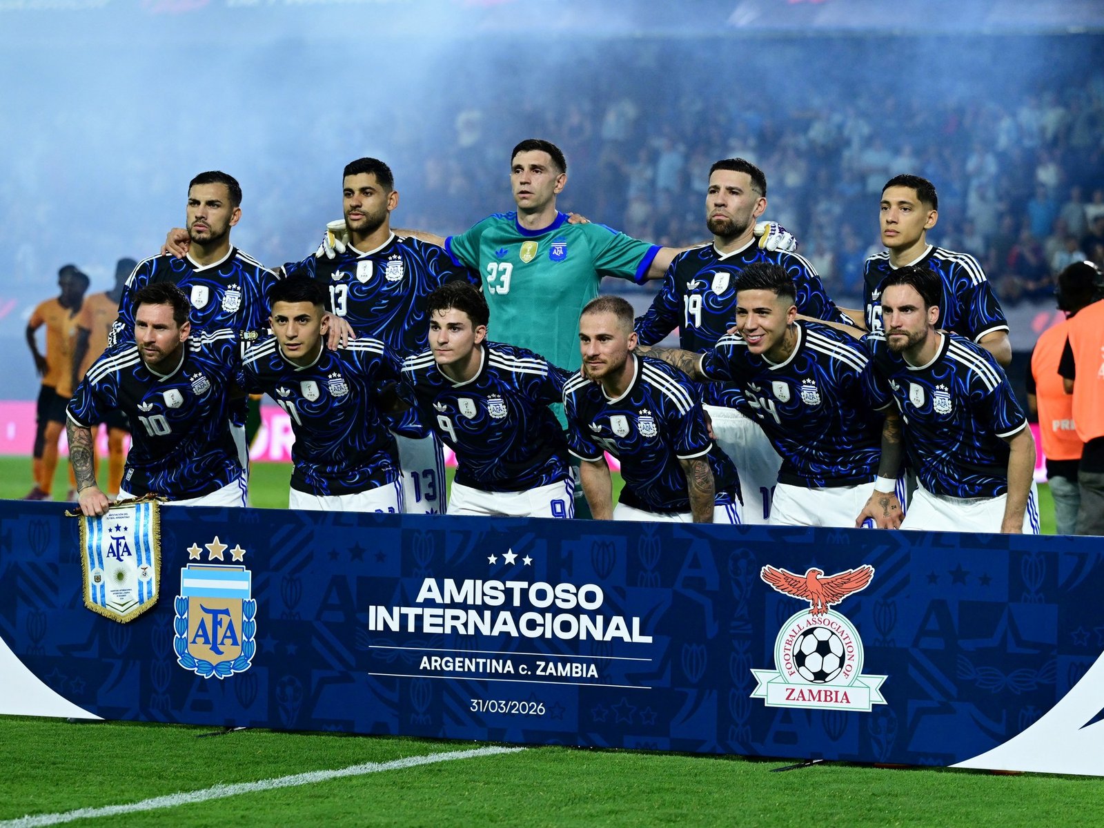 Cómo formaría la Selección Argentina, sin los "tocados" o lesionados, si debutara hoy vs Argelia en el Mundial 2026