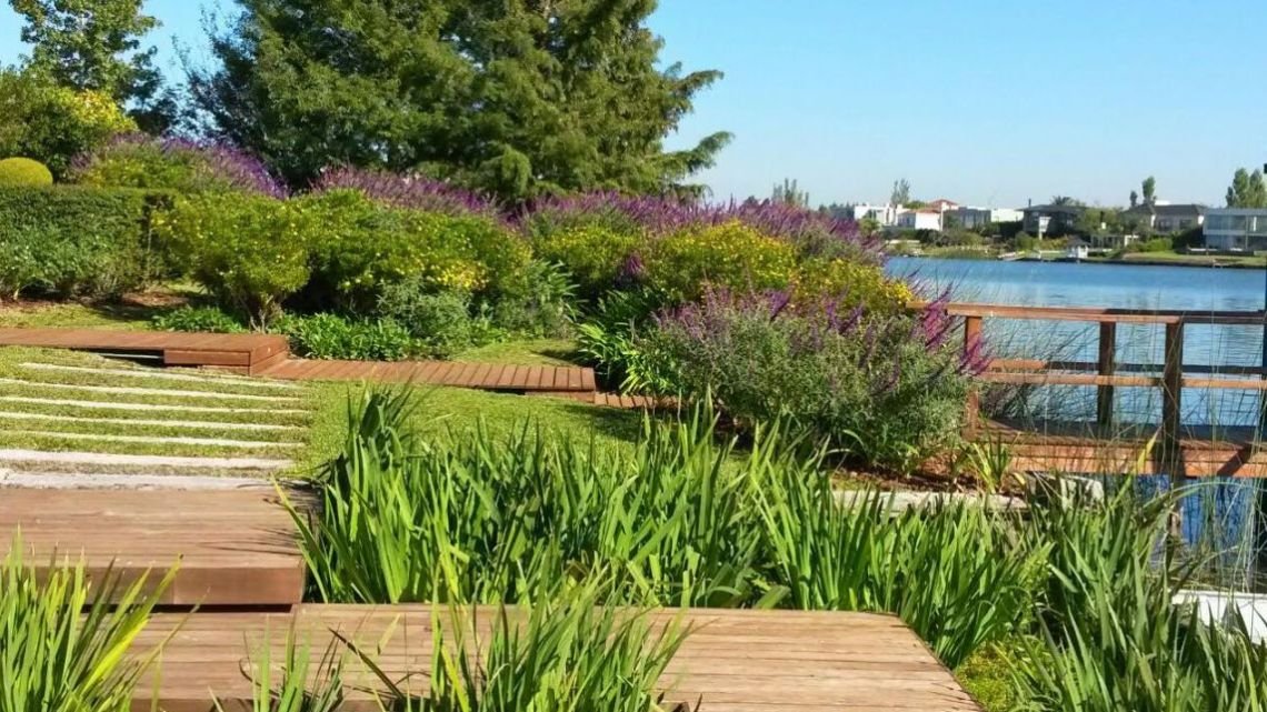 Cómo mantener un jardín sano y atractivo sin pasar horas cuidándolo