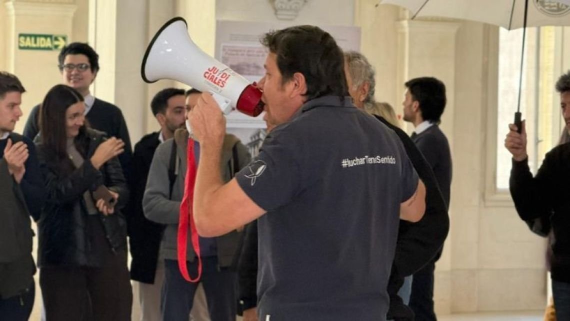Conflicto judicial por salarios: subas de aportes a la Caja pulverizaron la equiparación con federales