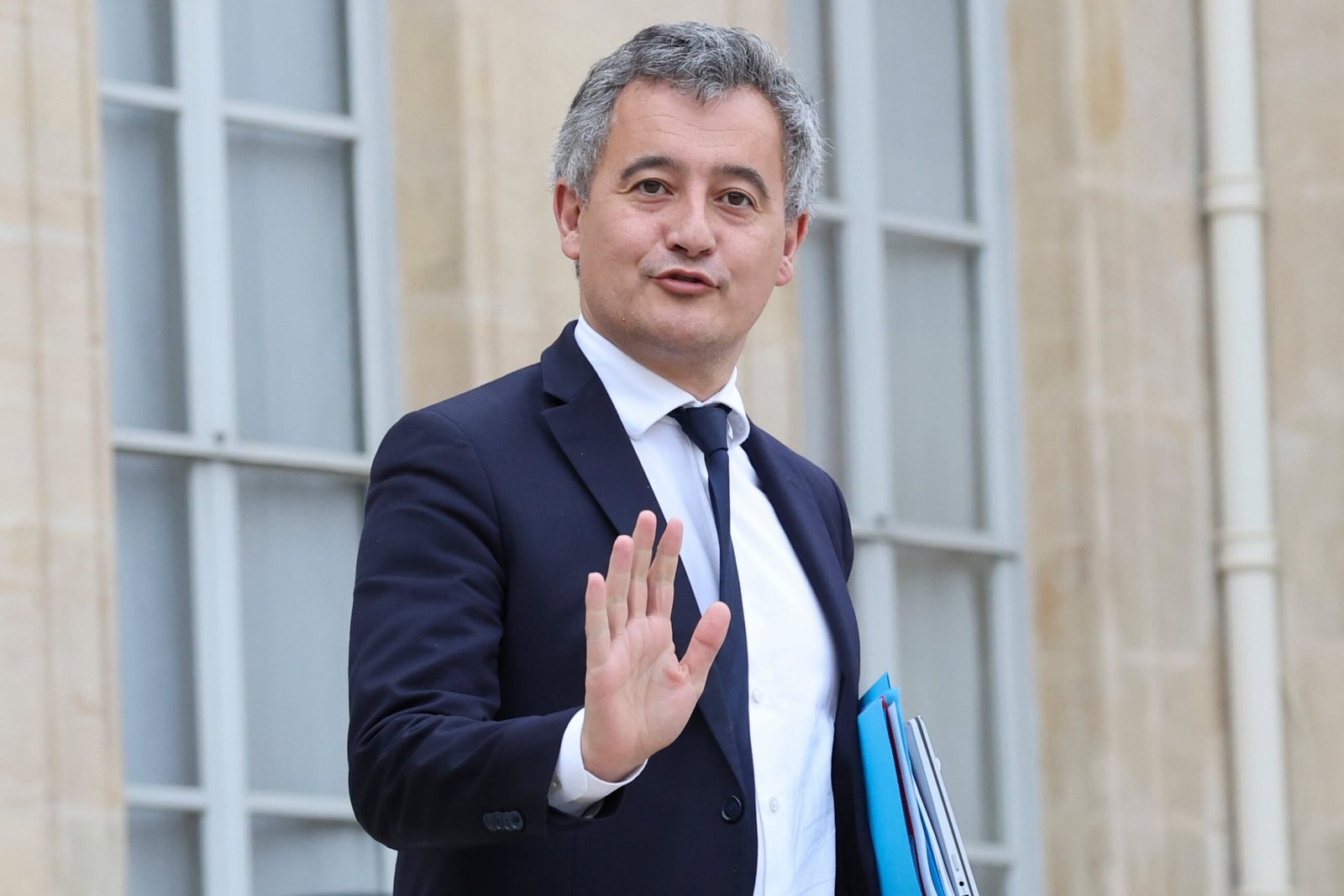 El ministro de Justicia de Francia propone restringir la inmigración totalmente durante tres años