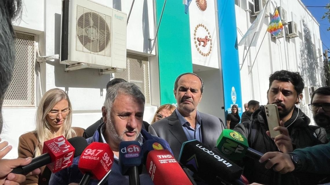 El oficialismo ampliará la denuncia por la “falsa médica” y apunta a posibles encubrimientos