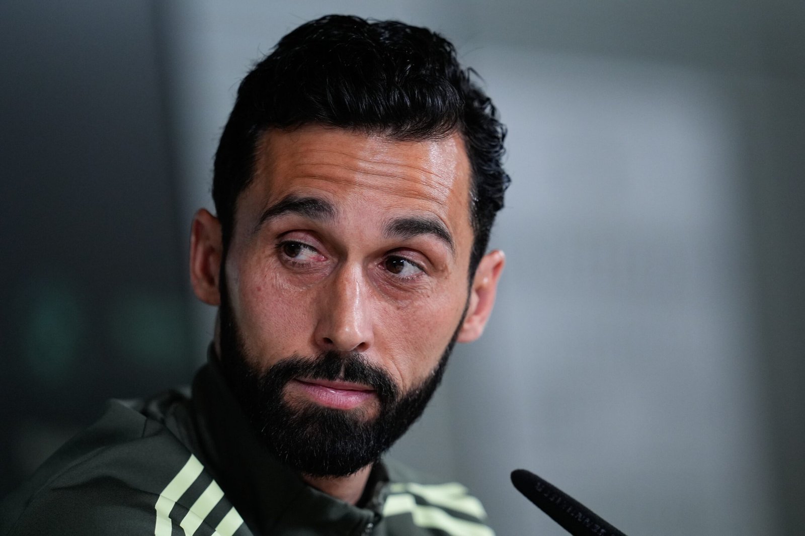 El último servicio del soldado Álvaro Arbeloa: cierre de filas total antes de un probable adiós