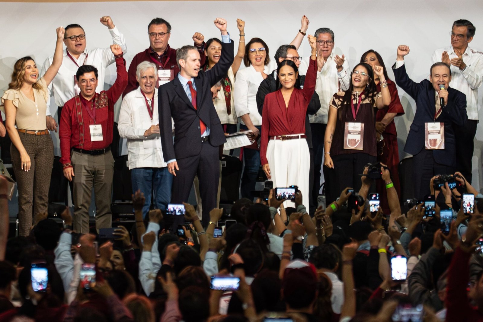 Morena designa a la nueva presidenta nacional, Ariadna Montiel, este domingo.