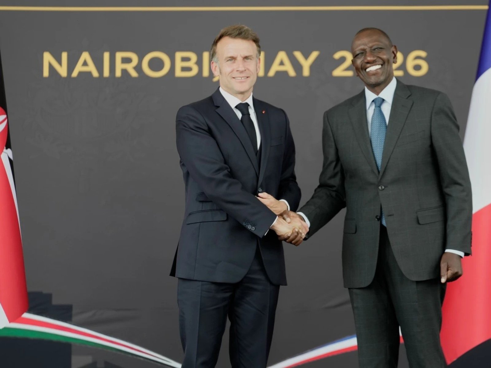 Emmanuel Macron defendió en Kenia la restitución de obras africanas robadas durante el colonialismo