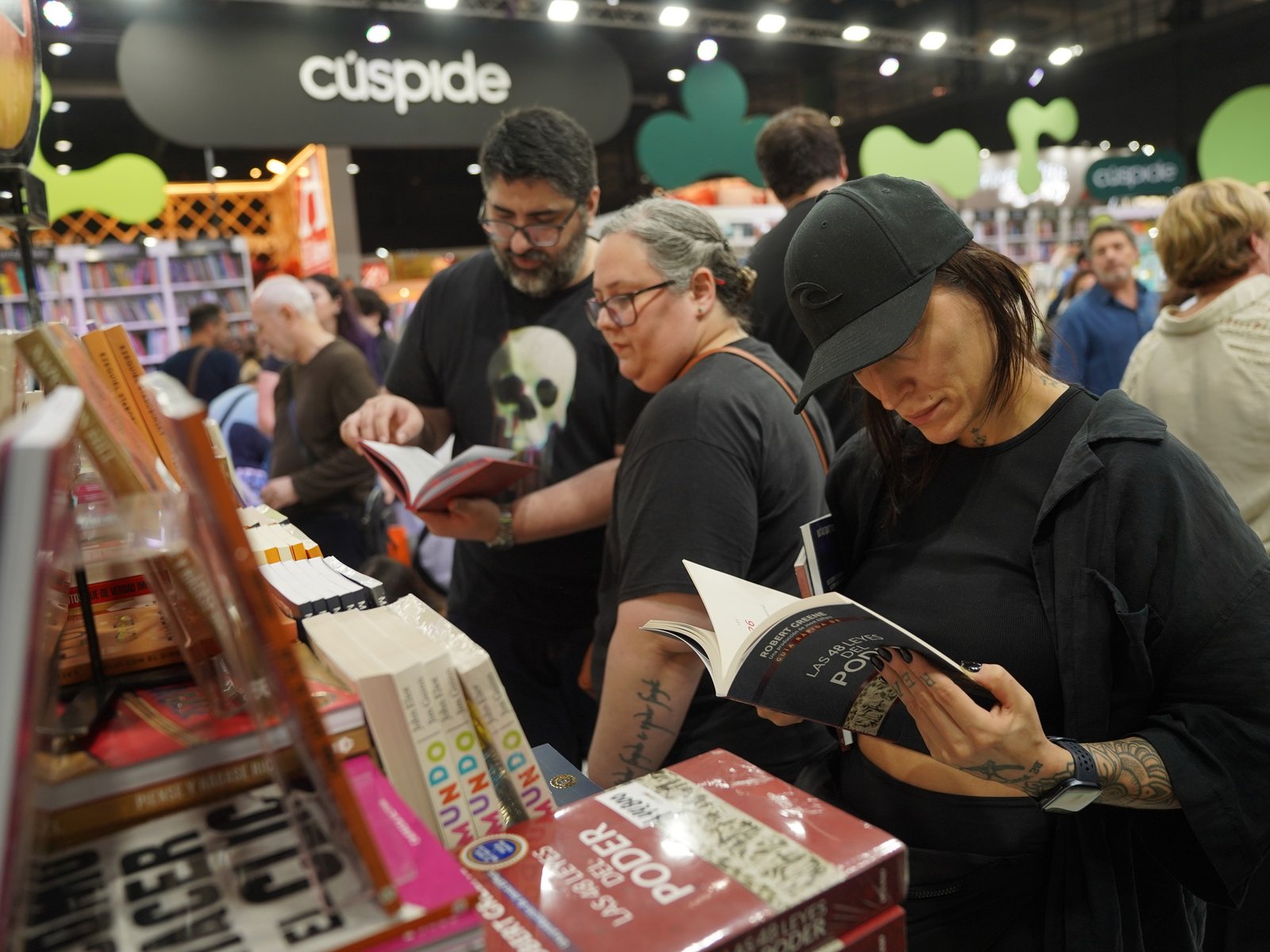 Feria del Libro 2026: los recomendados de hoy 4 de mayo
