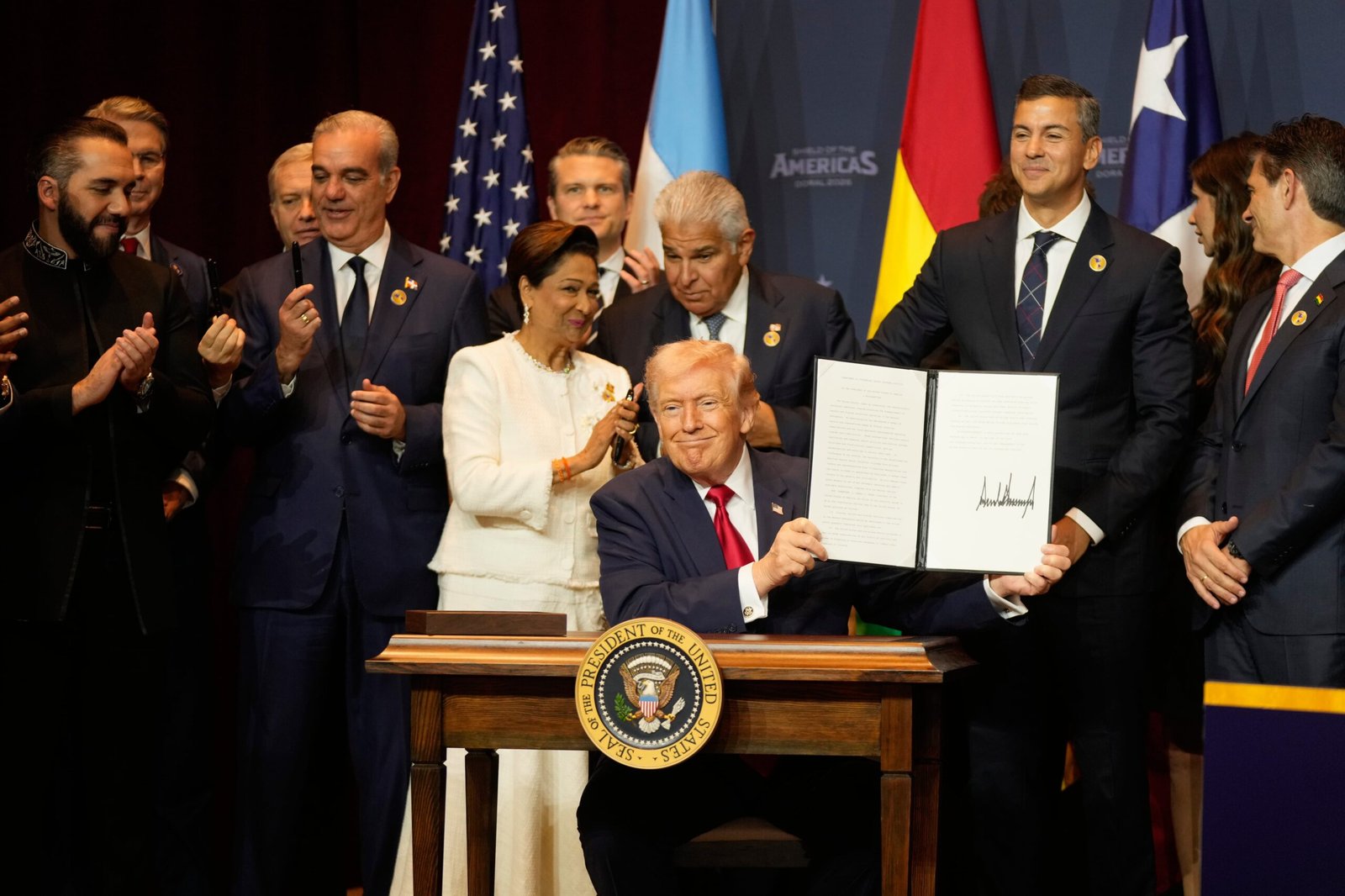 Guatemala negocia con Estados Unidos un plan de “cooperación” militar contra el narco