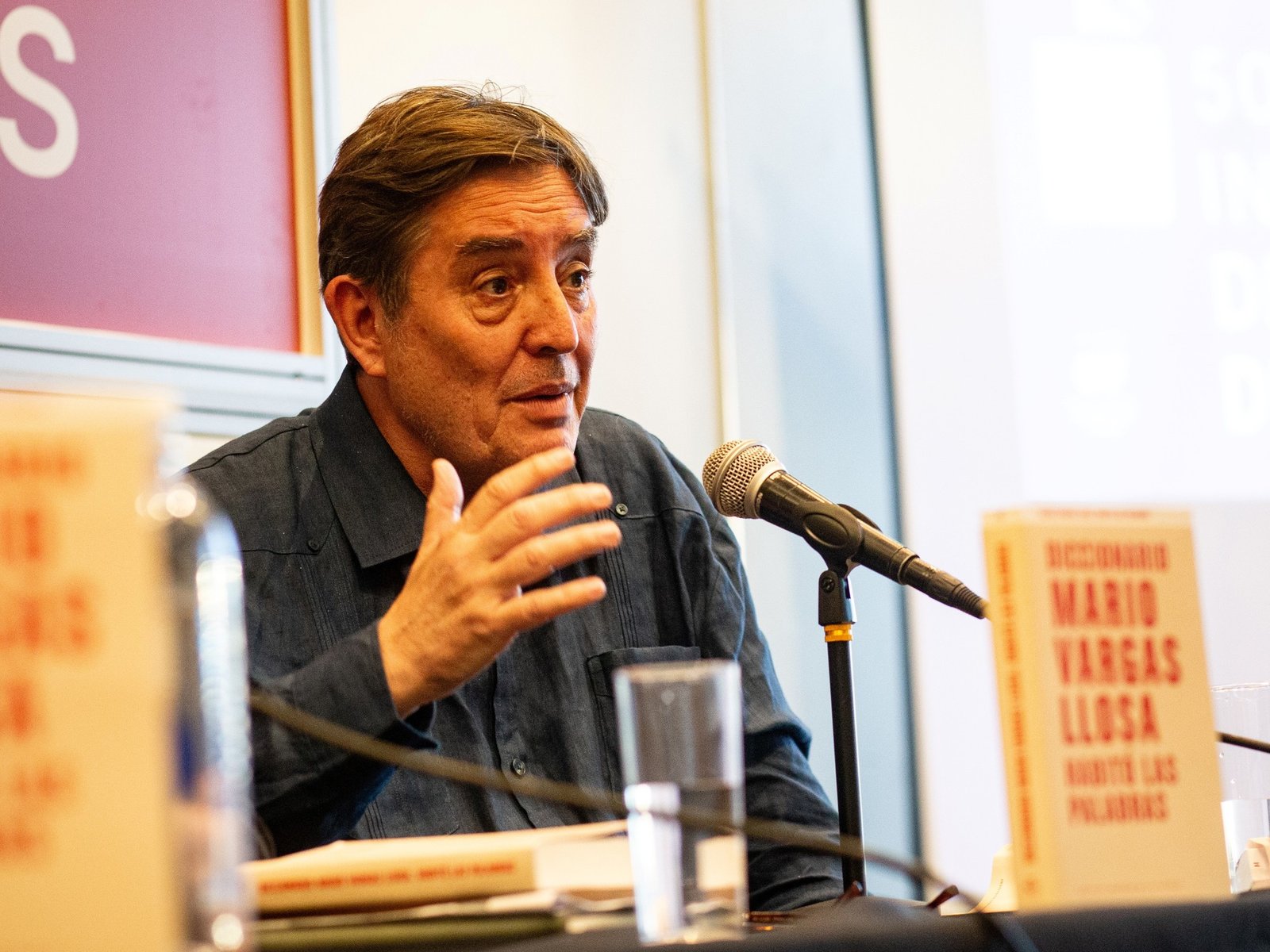 “La democracia no es solo votar”