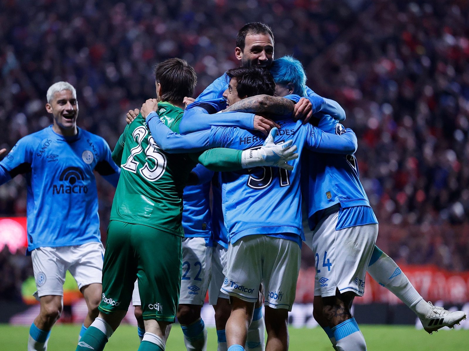 "Los mandamos a la B y ascendimos, ahora hay que hacer historia"
