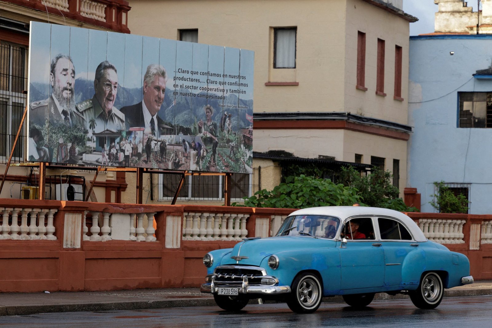 Los recelos entre el exilio y la oposición interna de Cuba dificultan una transición al poscastrismo