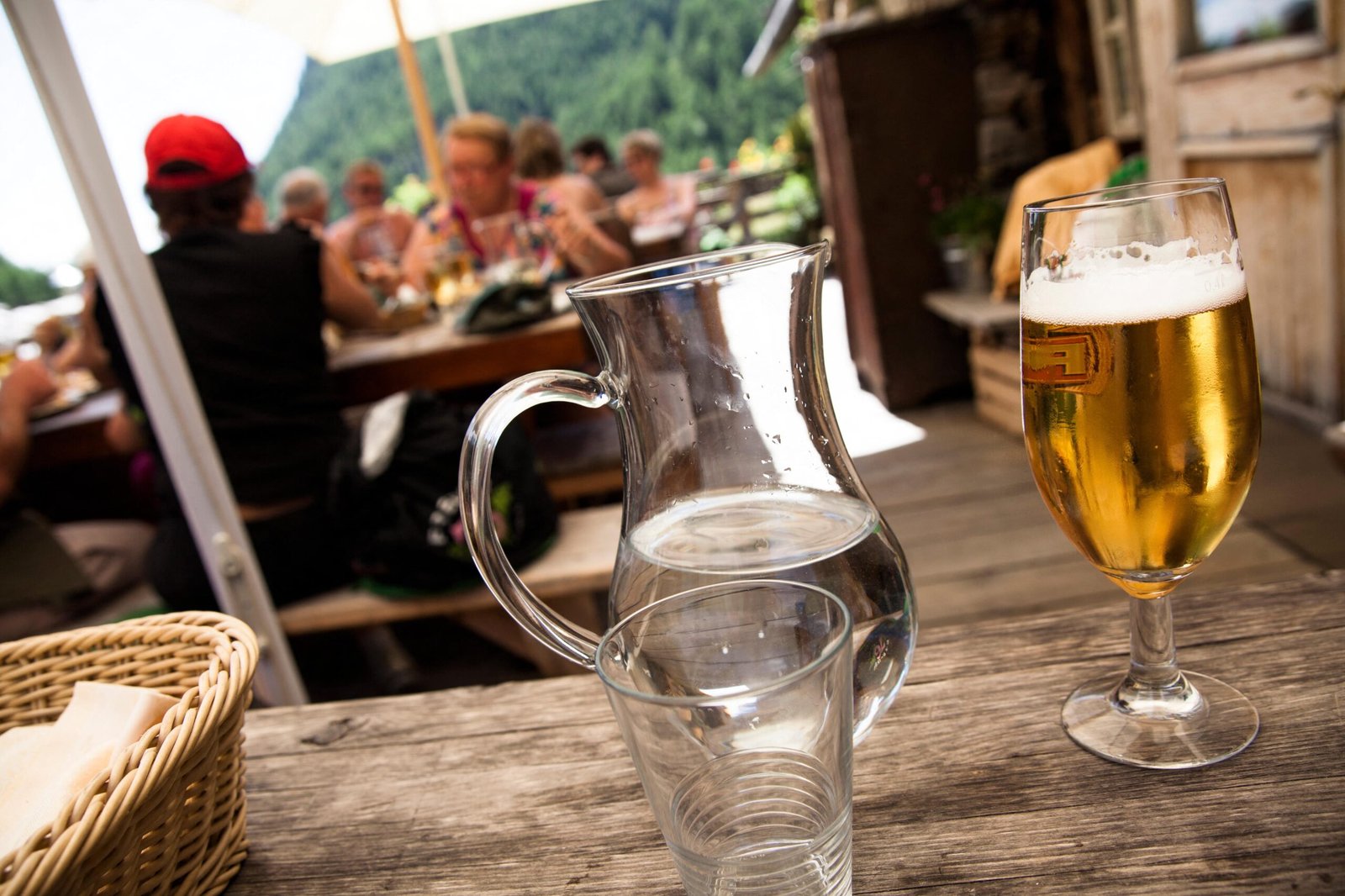 Los restaurantes italianos podrán negarse a servir agua del grifo incluso cuando el cliente esté dispuesto a pagarla