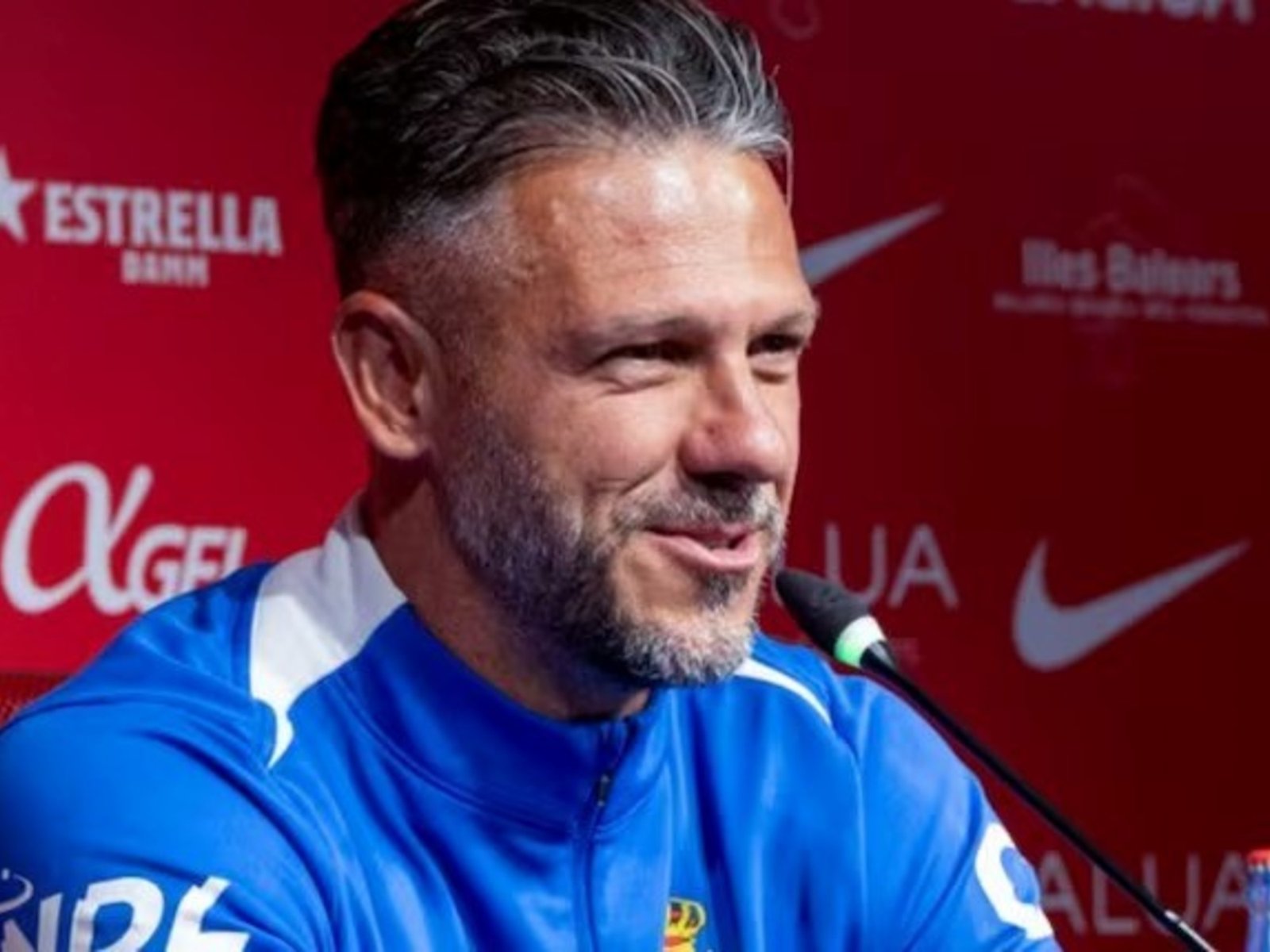 Martín Demichelis renovó con el Mallorca a pesar del descenso y tendrá el difícil desafío de volver a primera