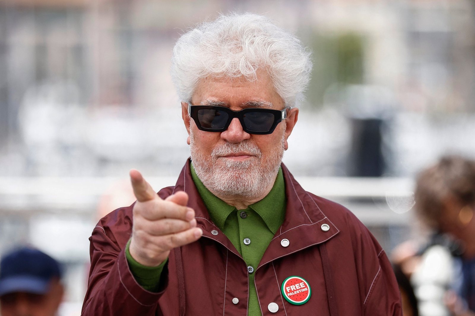 Pedro Almodóvar, en Cannes: “Estoy harto de mí mismo. Estoy buscando alguien con quien escribir, que me traiga nuevos mundos”